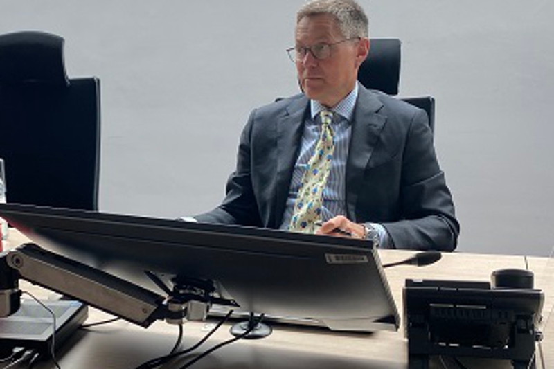 Rik in de rechtszaal