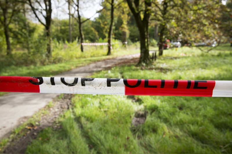 Foto van politielint bij vindplaats Anne Faber