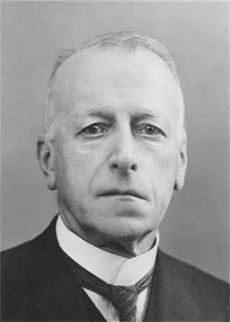 Portret van mr. dr. E.J. Beumer